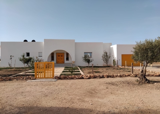 Villa neuve à Borj El Amri - Bien immobilier à {"id":13,"country_id":219,"name":"MANOUBA","slug":"manouba"} - Agence Immobilière Bey